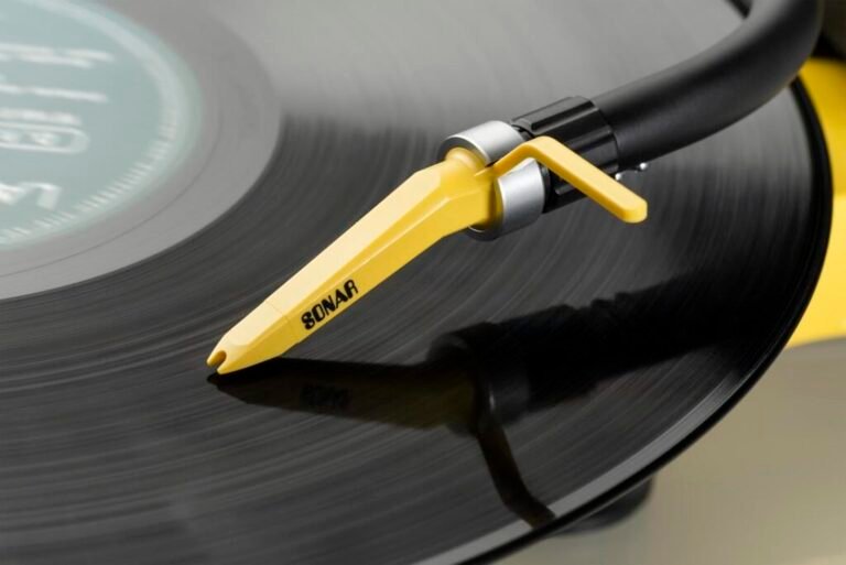Pro-Ject The Beatles Yellow Submarine (Limited Edition)