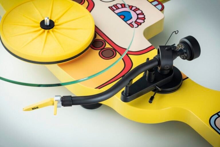 Pro-Ject The Beatles Yellow Submarine (Limited Edition)